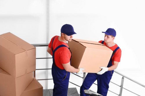 Moving truck service for homes and businesses in Hounslow